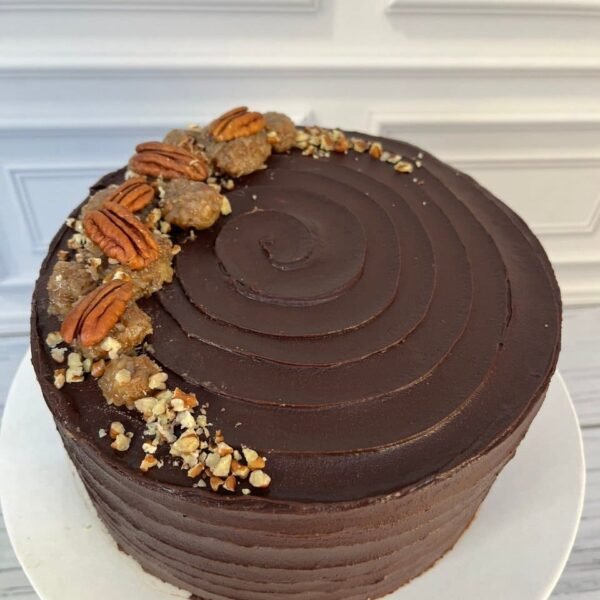 Pastel Aleman de Chocolate con Relleno de Coco